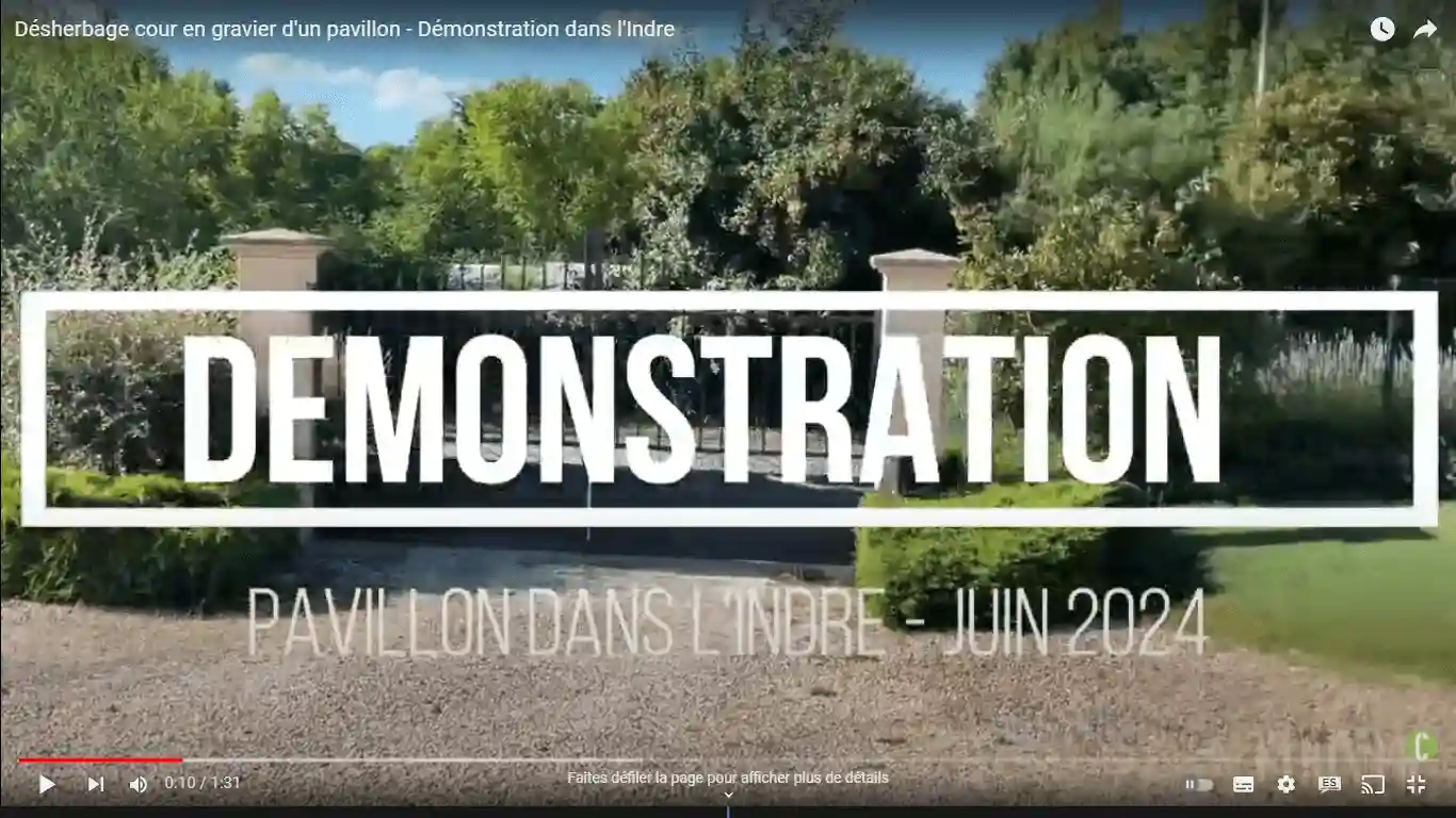 démonstration desherbeur mécanique cour pavillon
