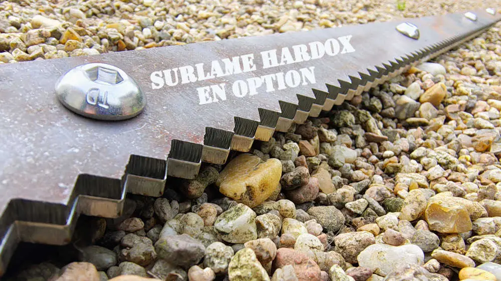 RBVx100 – Fixation de la surlame Hardox / Hardox wear blade fixing